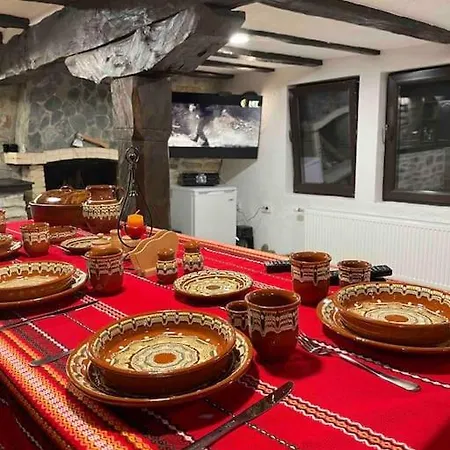 Forest Hill Troyan (Lovech)